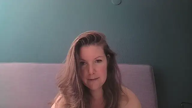 Snapshot of Boobiegirl91 chatting on 8, 8, 2026 Boobiegirl91 online show from 8, 8, 2026