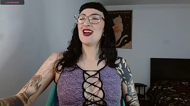 VelvetVal  online show from 4, 5, 2026