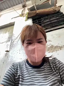 July-lovee online show from 27, 3, 2026