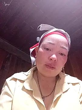 Yellow-pink online show from 19, 3, 2026