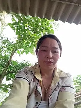 Snapshot of Yellow-pink chatting on 13, 6, 2026 Yellow-pink online show from 13, 6, 2026
