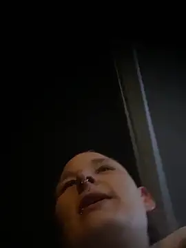 HotPurpleHaze online show from 2, 4, 2026