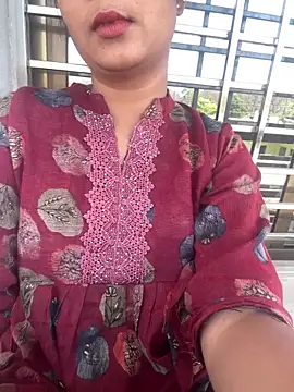 Snapshot of LovelyTrisha chatting on 9, 3, 2026 LovelyTrisha online show from 9, 3, 2026