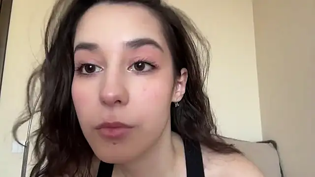 AdeleVelvet online show from 17, 3, 2026