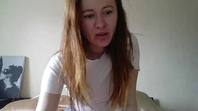 Whisper Of Desire online show from 24, 4, 2026