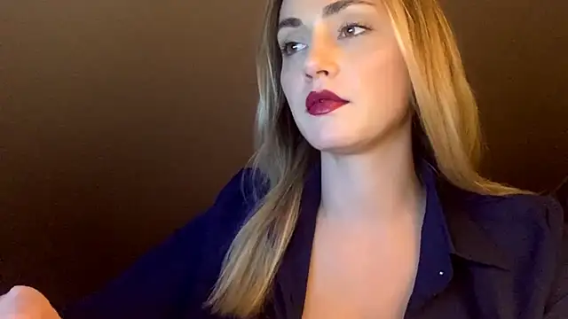 ScarlettSensitive online show from 1, 4, 2026