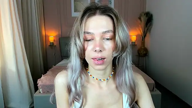 LuluAlis online show from 22, 4, 2026