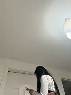 Miss juicy babes69 online show from 5, 4, 2026