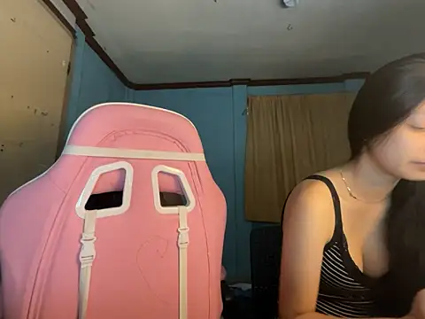 Snapshot of pinay_celebrity chatting on 7, 6, 2026 pinay celebrity online show from 7, 6, 2026
