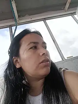 Karla  Morrison online show from 21, 4, 2026