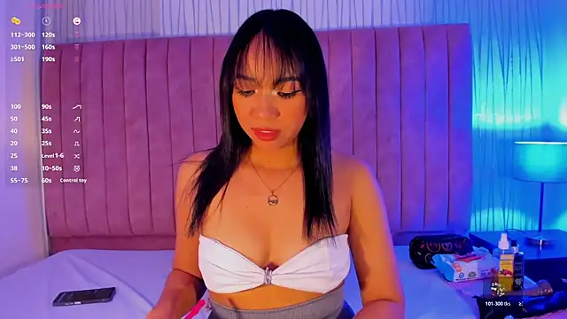 ValeriaRey  online show from 23, 4, 2026