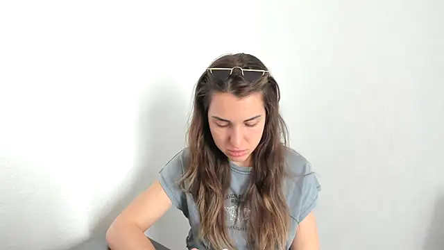 summmmersky1 online show from 8, 4, 2026