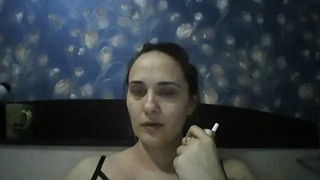 Alisa07qw online show from 20, 3, 2026