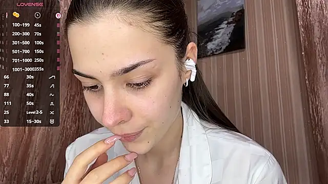 AylaLust online show from 20, 4, 2026