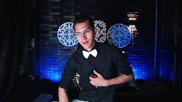 MilanDavid1 online show from 4, 4, 2026