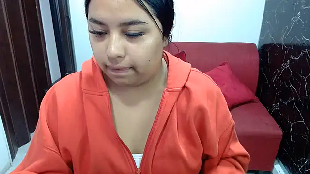 candymorena69 online show from 15, 7, 2026