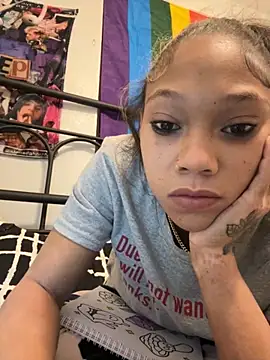 Tamiii4207 online show from 10, 3, 2026