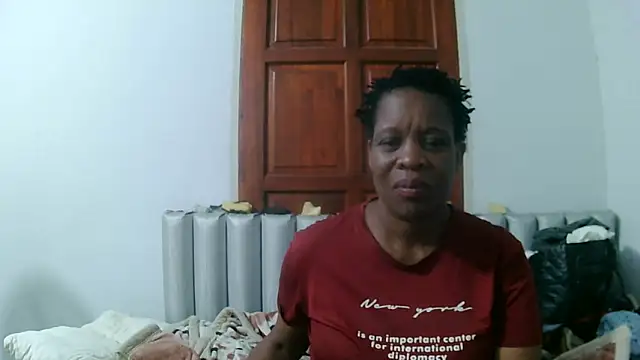 JoycyQueen online show from 14, 4, 2026