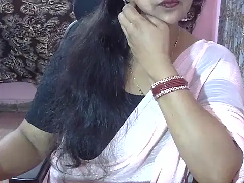 Snapshot of PINKI_012 chatting on 3, 4, 2026 PINKI 012 online show from 3, 4, 2026