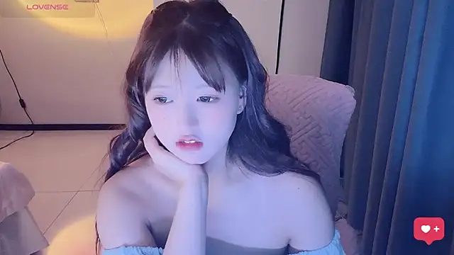 Snapshot of winnie-ww chatting on 11, 5, 2026 winnie-ww online show from 11, 5, 2026