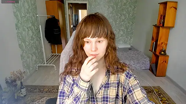 NikiCozy online show from 28, 6, 2026