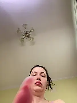 Cutee Erika online show from 11, 4, 2026