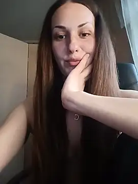 Snapshot of LunaCrystall chatting on 20, 5, 2026 LunaCrystall online show from 20, 5, 2026