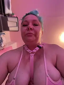 Snapshot of KawaiiKiki_247 chatting on 10, 7, 2026 KawaiiKiki 247 online show from 10, 7, 2026