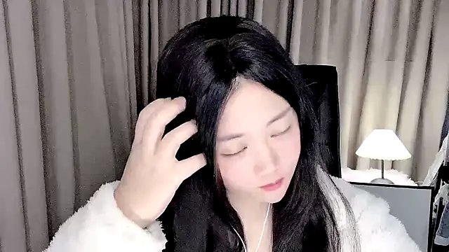 Snapshot of sisibaby20266 chatting on 25, 3, 2026 sisibaby20266 online show from 25, 3, 2026