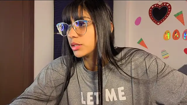 PaulaCutexs online show from 23, 4, 2026