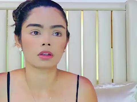 AnnieDesire online show from 16, 4, 2026
