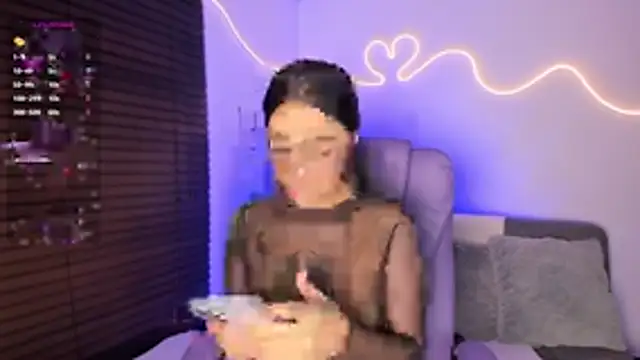 Snapshot of keily_xoxo_ chatting on 9, 7, 2026 keily xoxo online show from 9, 7, 2026