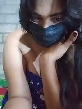 Snapshot of SLNISHU chatting on 15, 5, 2026 SLNISHU online show from 15, 5, 2026