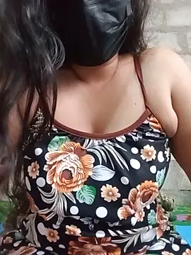 Snapshot of SLNISHU chatting on 25, 5, 2026 SLNISHU online show from 25, 5, 2026