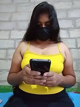 Snapshot of SLNISHU chatting on 26, 5, 2026 SLNISHU online show from 26, 5, 2026