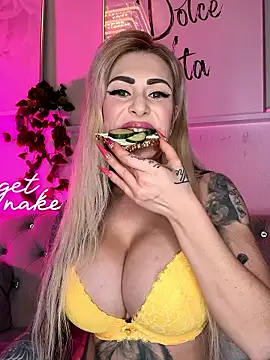 SelinaGalinsky6 online show from 7, 4, 2026