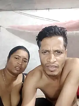 Snapshot of prianka32 chatting on 15, 3, 2026 prianka32 online show from 15, 3, 2026