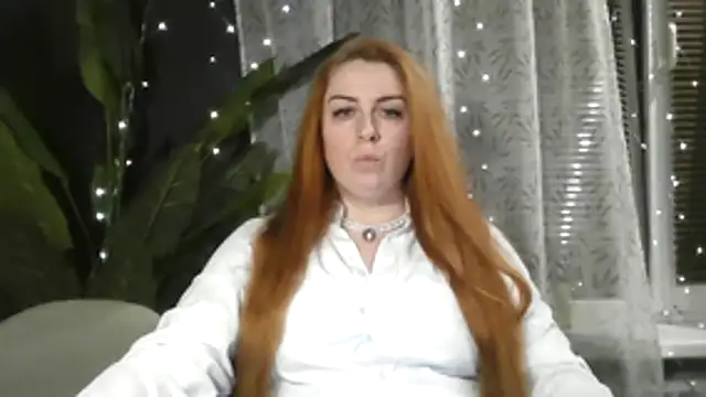 Ravena Lux online show from 28, 3, 2026