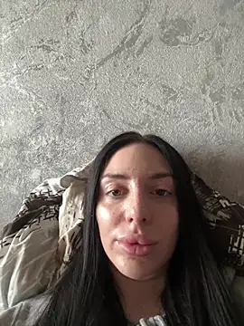 MishellKins online show from 2, 4, 2026