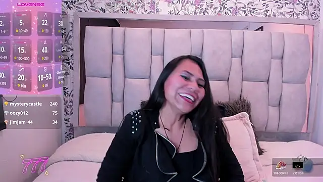 Keyla Brunette  online show from 23, 4, 2026