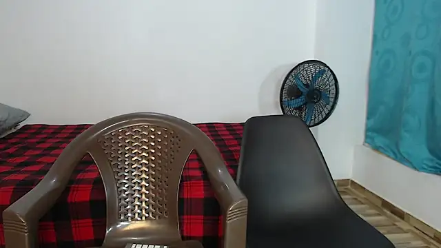 Snapshot of MichellDeLaTorre69 chatting on 4, 6, 2026 MichellDeLaTorre69 online show from 4, 6, 2026