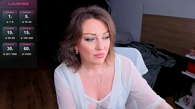 Sirena Fly online show from 15, 4, 2026