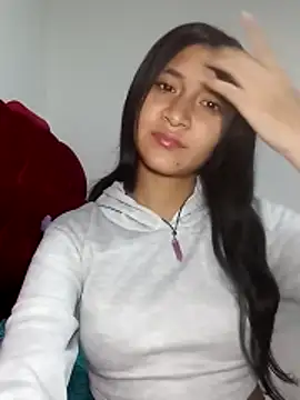 KarolaMendez online show from 17, 5, 2026