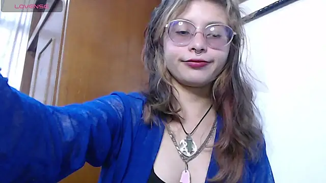 Snapshot of KikyoAndDrey chatting on 23, 6, 2026 KikyoAndDrey online show from 23, 6, 2026