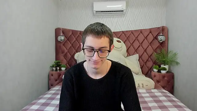 RonBevs online show from 22, 4, 2026