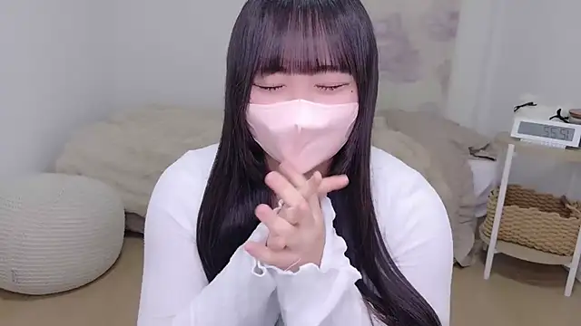 Snapshot of Neon-channel chatting on 16, 3, 2026 Neon-channel online show from 16, 3, 2026