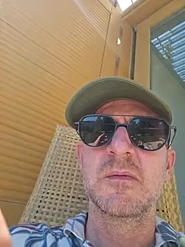 dufatcock online show from 7, 4, 2026