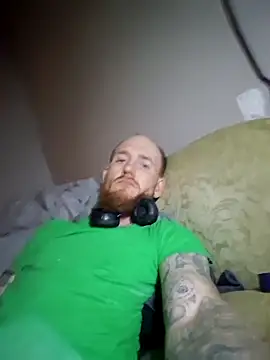 redandjuicy online show from 15, 4, 2026