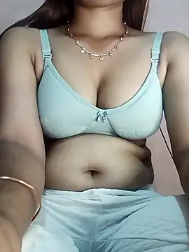 Snapshot of saniya_008 chatting on 6, 5, 2026 saniya 008 online show from 6, 5, 2026