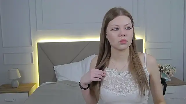 Sophie Rays online show from 23, 3, 2026